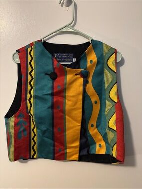 Vintage Happiness The Maker of Heavenly Trousers Colorful Patterned Cropped Vest